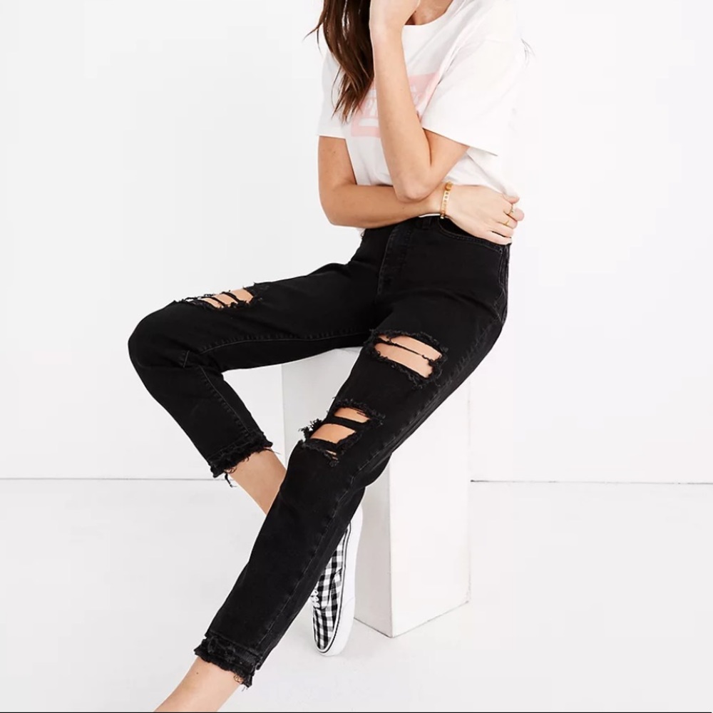 Madewell Knee Rip Mom Jean in Black Raney Wash